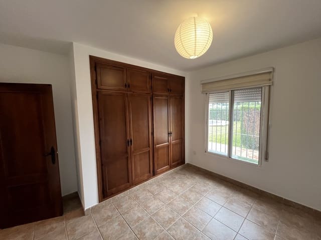 3 Zimmer Finca/Landgut zu vermieten in Alhaurín el Grande mit Pool Garage - 1.900 € (Ref: 9450827)