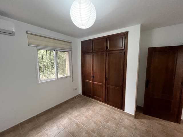 3 Zimmer Finca/Landgut zu vermieten in Alhaurín el Grande mit Pool Garage - 1.900 € (Ref: 9450827)