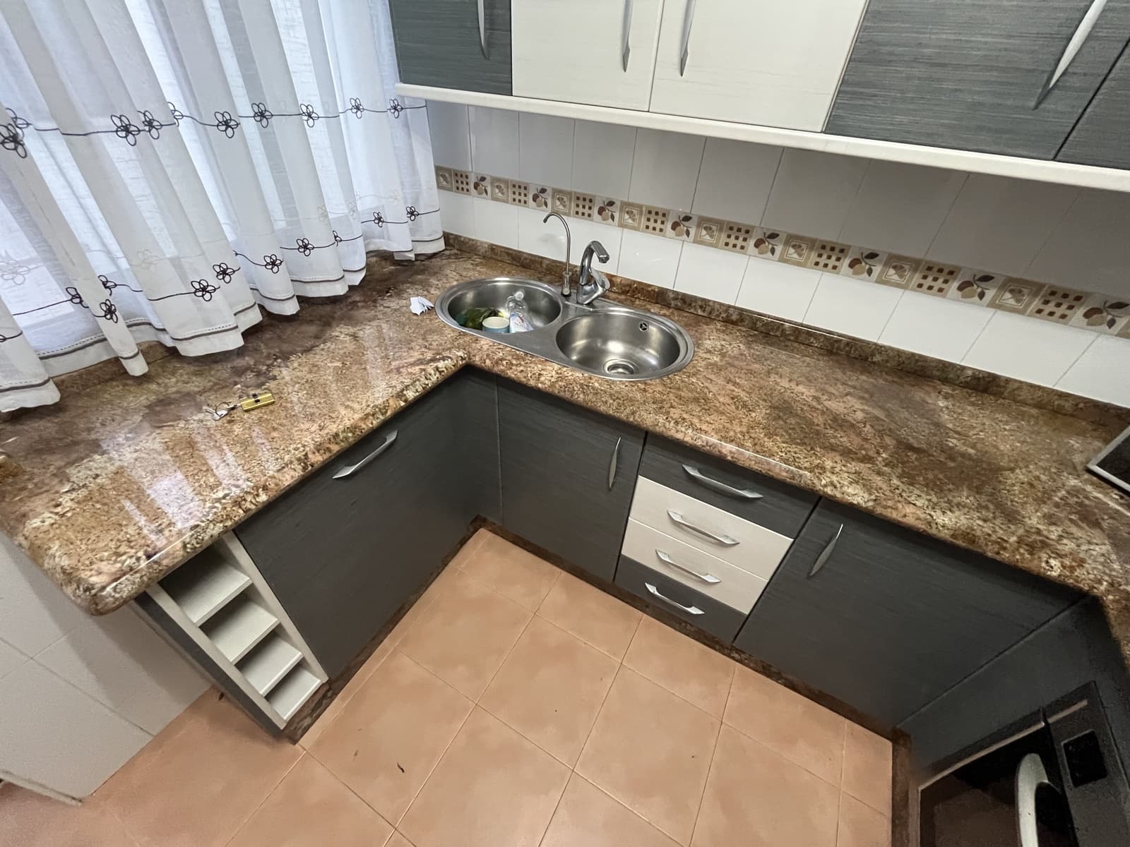 Apartamento de 3 habitaciones en Alhaurín el Grande en alquiler con garaje - 900 € (Ref: 9609487)