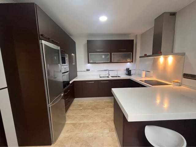 4 makuuhuone Omakotitalo vuokrattavana paikassa Alhaurín el Grande - 1 500 € (Ref: 9629493)