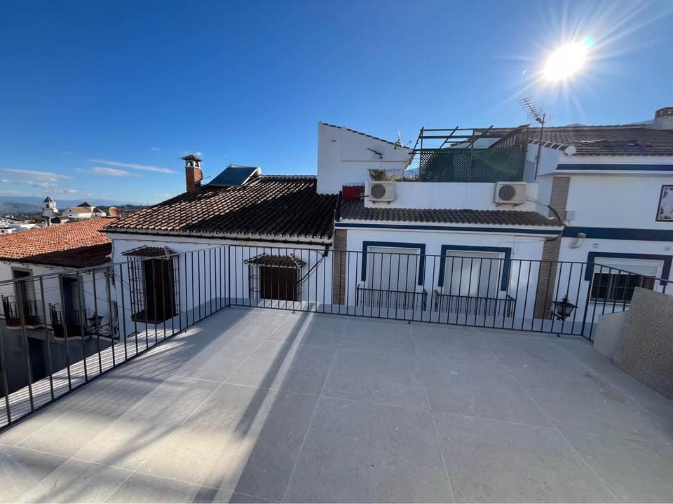 1 bedroom Penthouse for rent in Alhaurin el Grande - € 900 (Ref: 9629494)