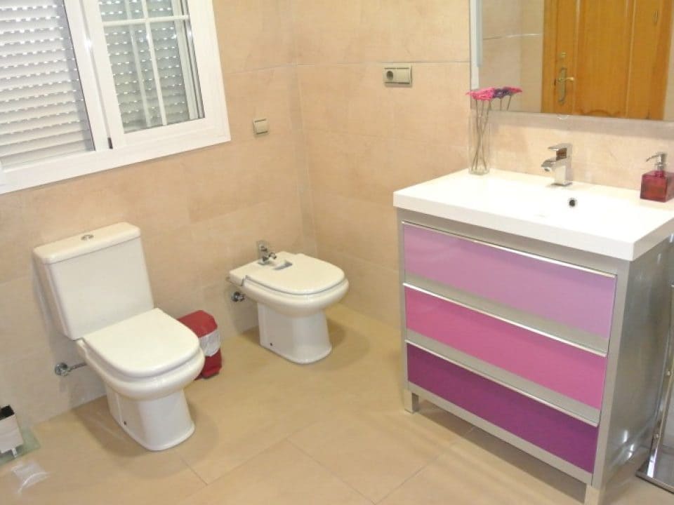 4 bedroom Villa for rent in Alhaurin el Grande with pool garage - € 2,800 (Ref: 9629496)