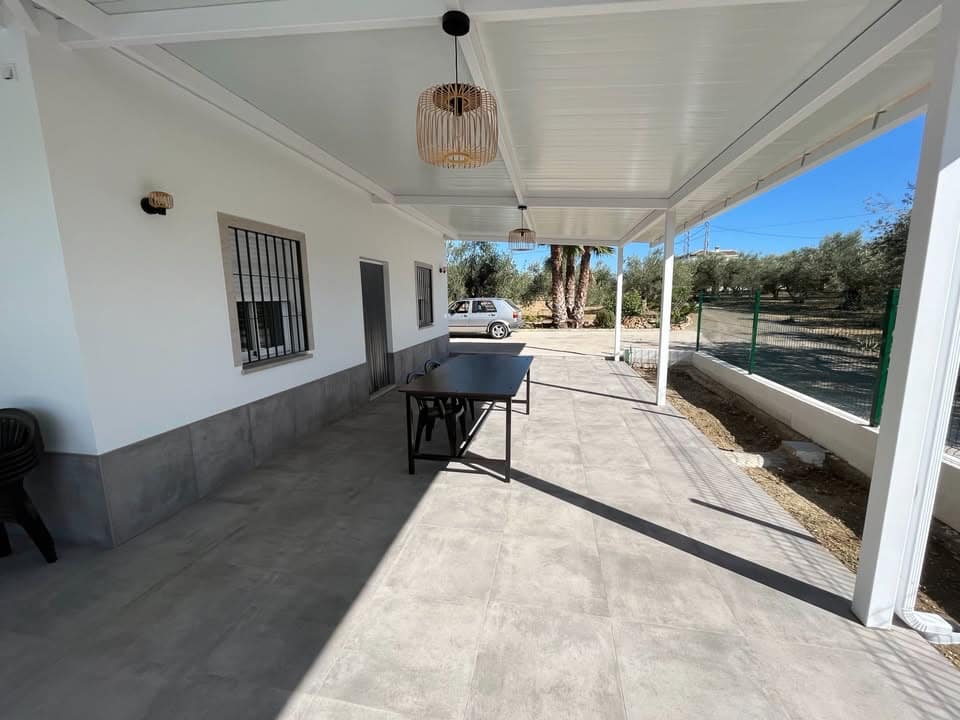 2 soveværelse Finca/Landehus til leje i Alhaurin el Grande med swimmingpool garage - € 1.600 (Ref: 9629517)