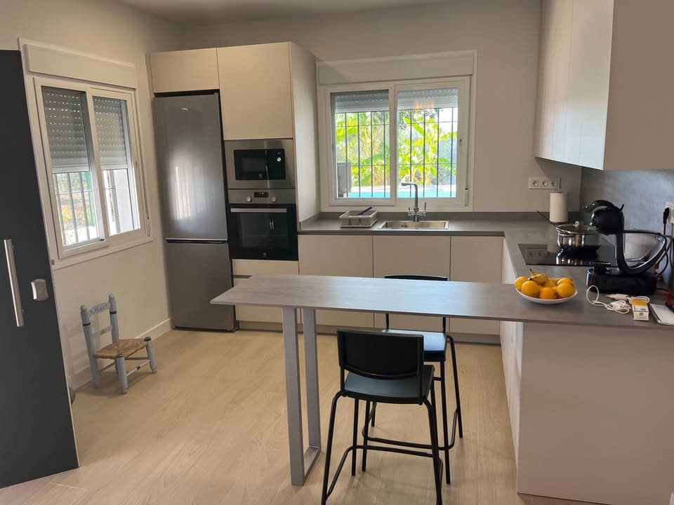 2 soveværelse Finca/Landehus til leje i Alhaurin el Grande med swimmingpool garage - € 1.600 (Ref: 9629517)