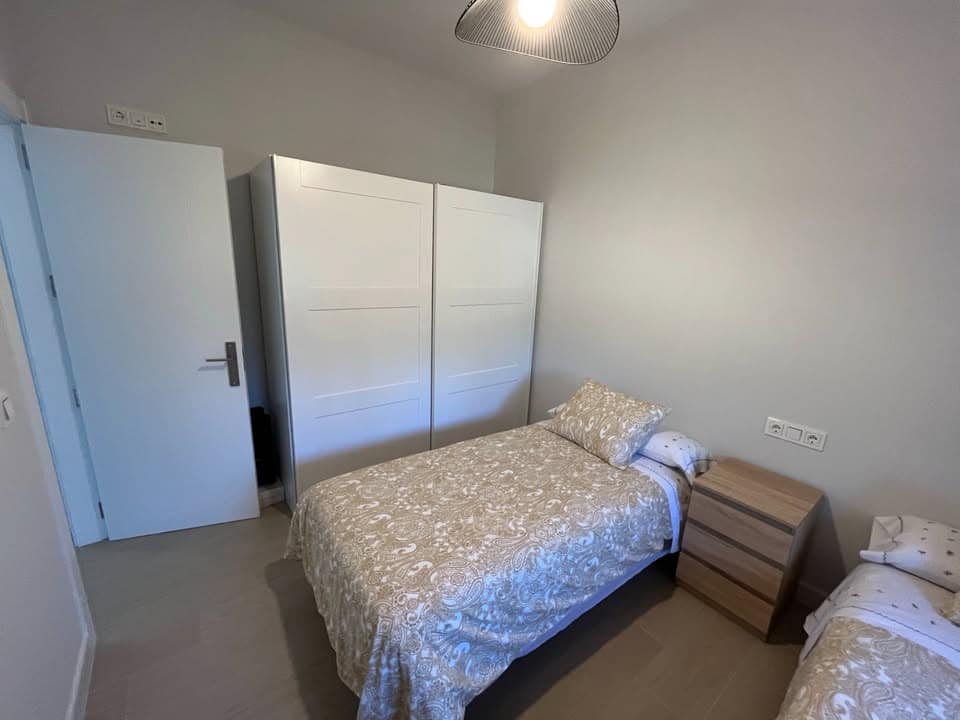 2 soveværelse Finca/Landehus til leje i Alhaurin el Grande med swimmingpool garage - € 1.600 (Ref: 9629517)