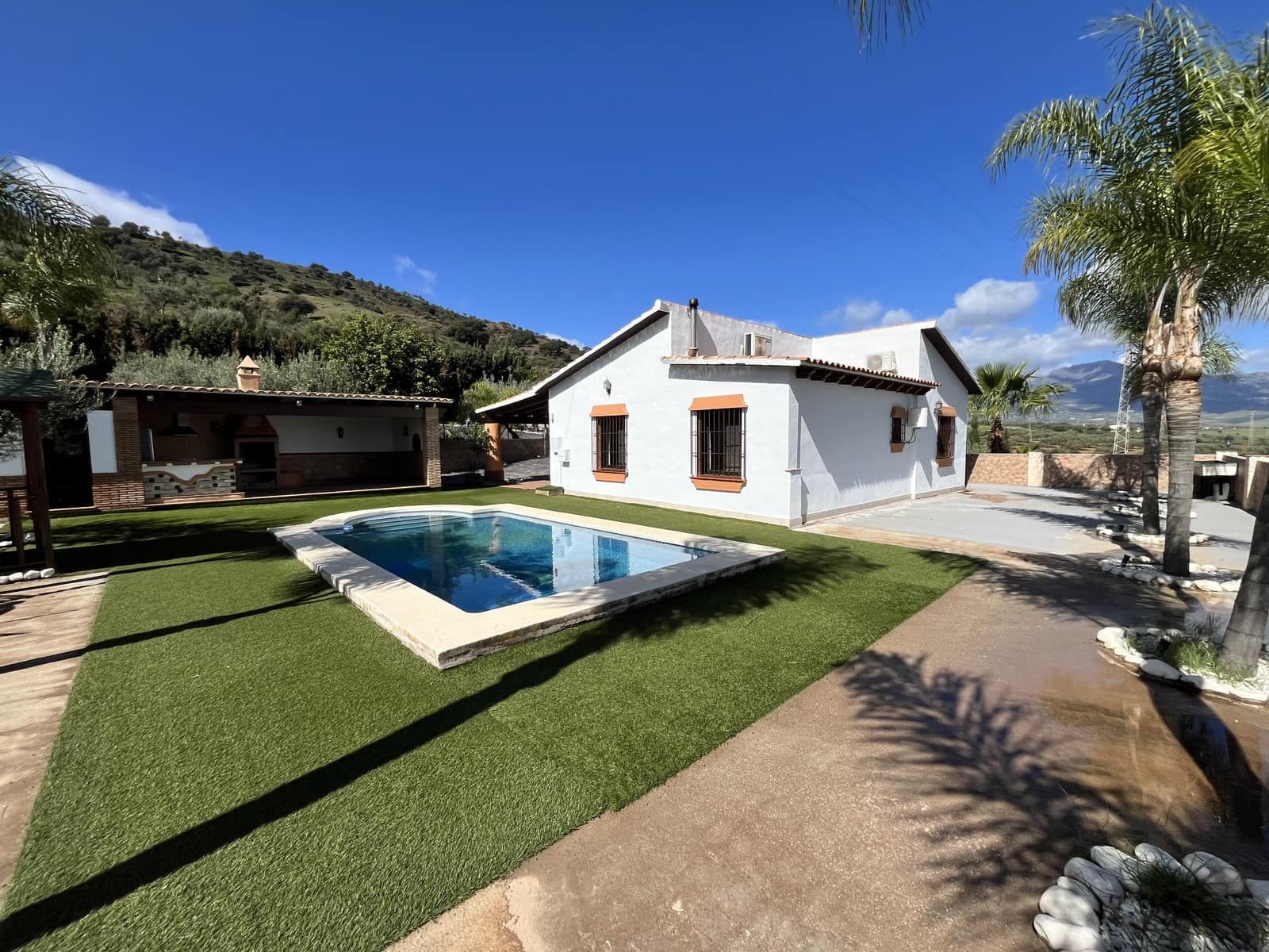 3 sovrum Finca/Hus på landet att hyra i Coin med pool garage - 2 500 € (Ref: 9684109)