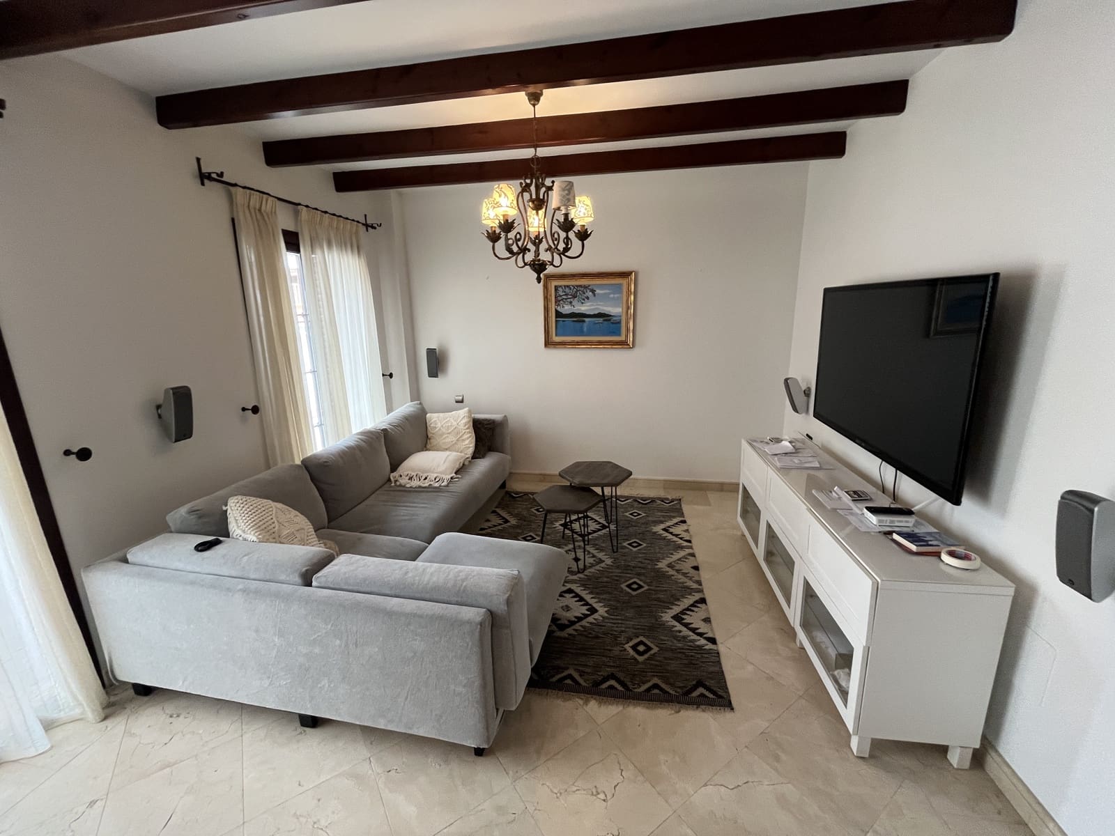 Casa de 3 habitaciones en Alhaurín el Grande en alquiler con garaje - 1.500 € (Ref: 9709002)