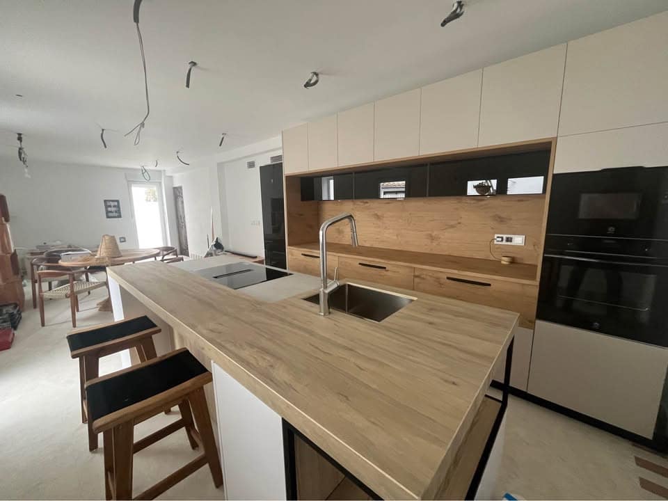 2 soverom Leilighet til leie i Alhaurin el Grande - € 1 100 (Ref: 9797671)