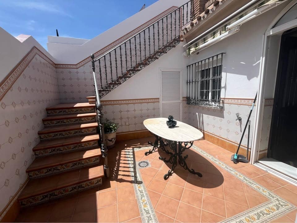 3 soverom Hus til leie i Alhaurin el Grande - € 1 100 (Ref: 9797676)