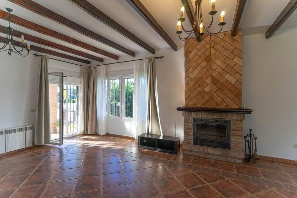 Chalet de 5 habitaciones en Alhaurín el Grande en alquiler con piscina garaje - 2.800 € (Ref: 9905141)