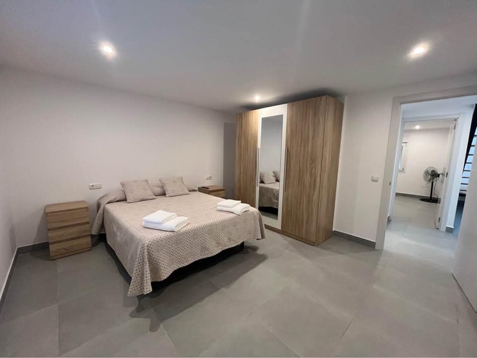 4 sovrum Finca/Hus på landet att hyra i Alhaurin el Grande med garage - 2 000 € (Ref: 9909871)