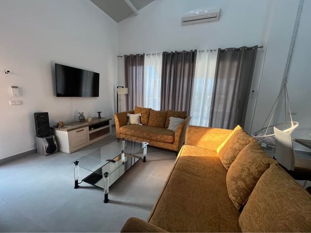 4 sovrum Finca/Hus på landet att hyra i Alhaurín el Grande med garage - 2 000 € (Ref: 9909871)