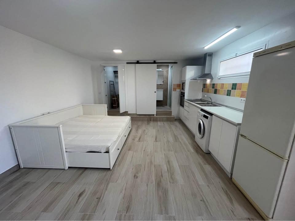 Studio til leje i Alhaurin el Grande med garage - € 700 (Ref: 9909876)