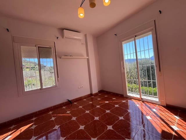 Finca/Casa Rural de 3 habitaciones en Guaro en venta con piscina garaje - 480.000 € (Ref: 9956572)
