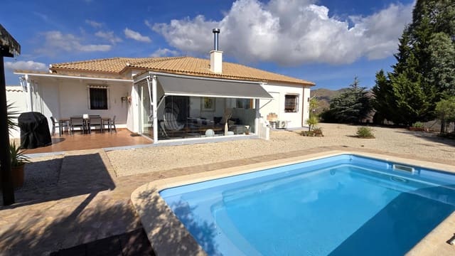 3 chambre Villa/Maison à vendre à Casabermeja avec piscine garage - 425 000 € (Ref: 10136653)