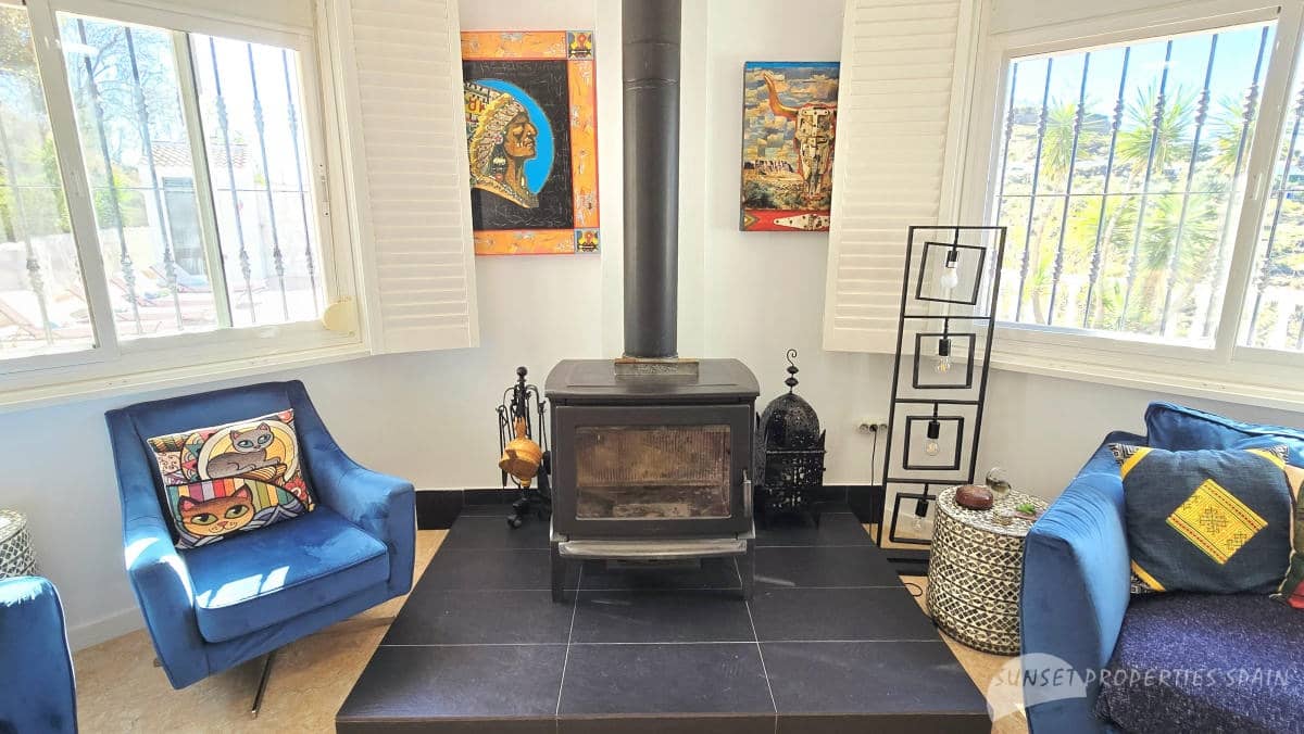 5 soverom Villa til salgs i Competa med svømmebasseng garasje - € 790 000 (Ref: 10139870)