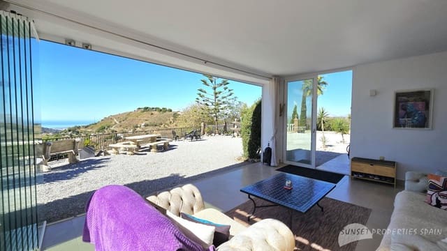 5 soverom Villa til salgs i Cómpeta med svømmebasseng garasje - € 790 000 (Ref: 10139870)