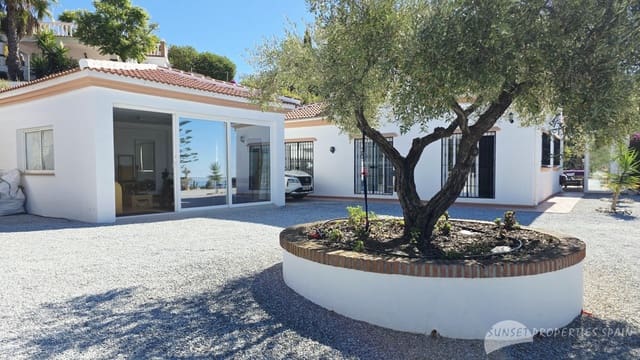 5 soverom Villa til salgs i Cómpeta med svømmebasseng garasje - € 790 000 (Ref: 10139870)