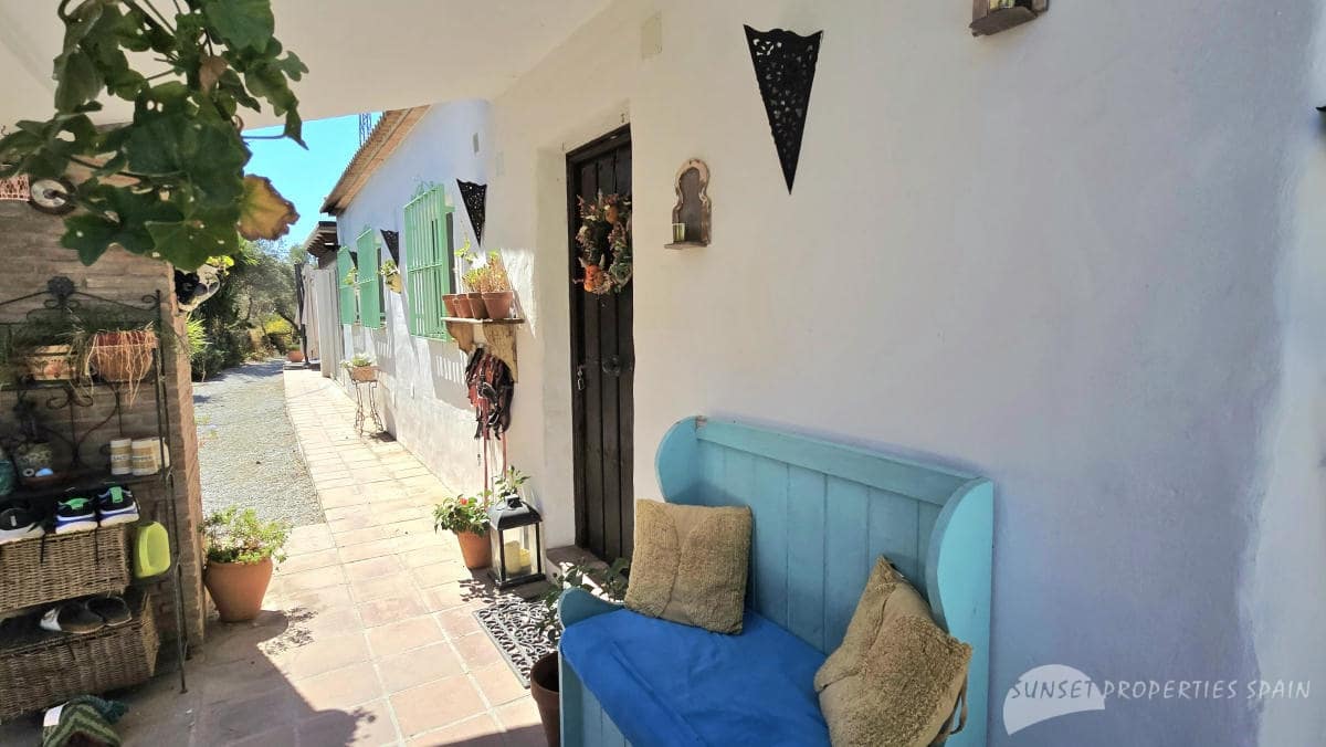 3 soverom Finca/Herregård til salgs i Archez med svømmebasseng garasje - € 375 000 (Ref: 10139893)