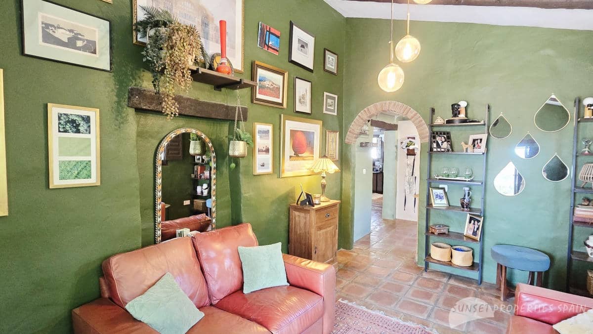 3 soverom Finca/Herregård til salgs i Archez med svømmebasseng garasje - € 375 000 (Ref: 10139893)