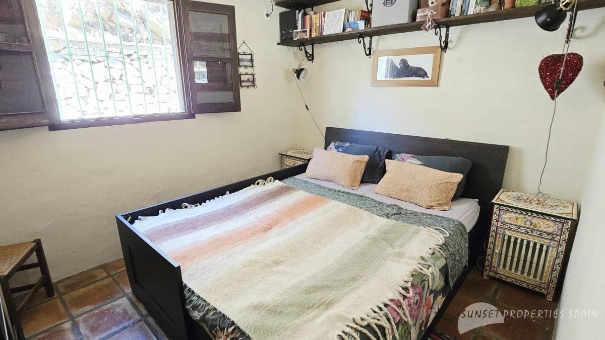 3 soverom Finca/Herregård til salgs i Archez med svømmebasseng garasje - € 375 000 (Ref: 10139893)