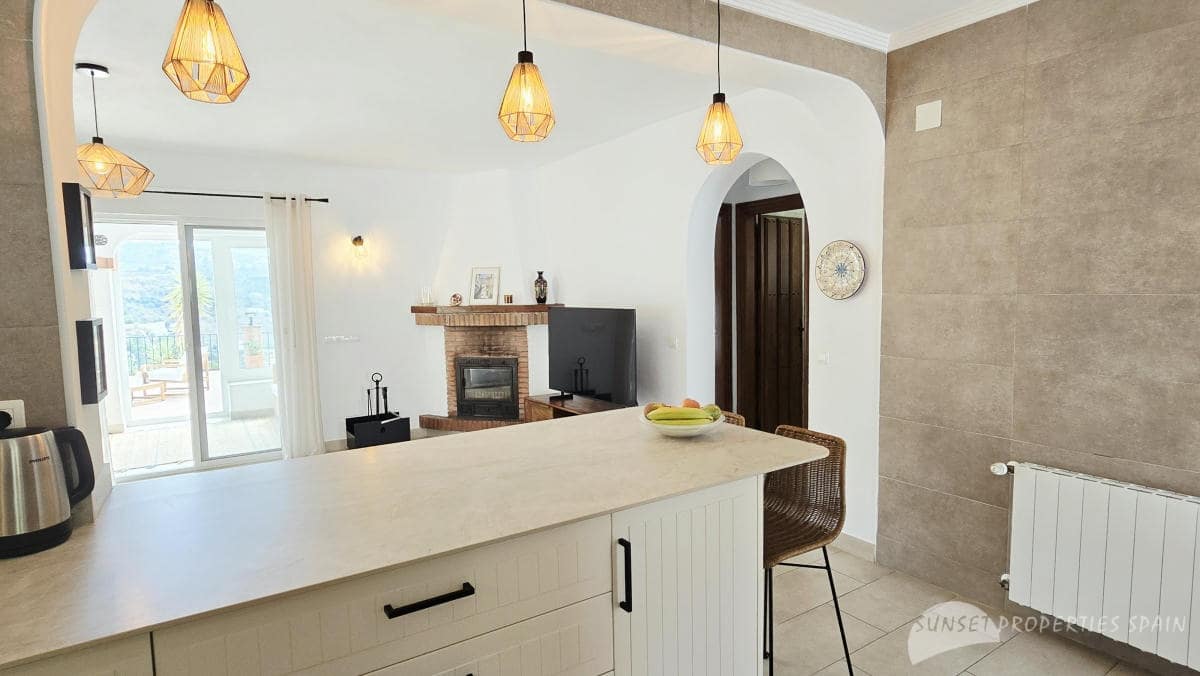 4 bedroom Villa for sale in Canillas de Albaida with pool garage - € 675,000 (Ref: 10161826)