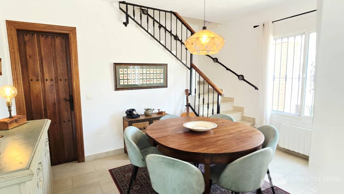 4 bedroom Villa for sale in Canillas de Albaida with pool garage - € 675,000 (Ref: 10161826)