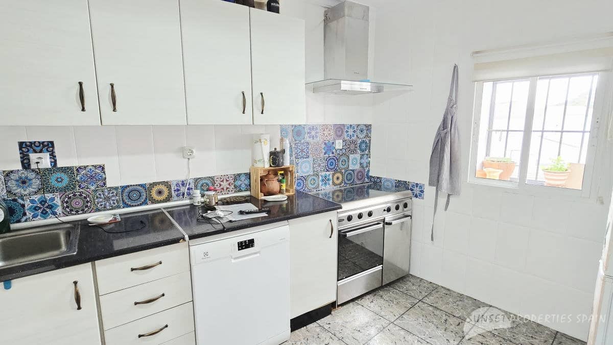 3 bedroom Townhouse for sale in Almachar - € 175,000 (Ref: 10163254)