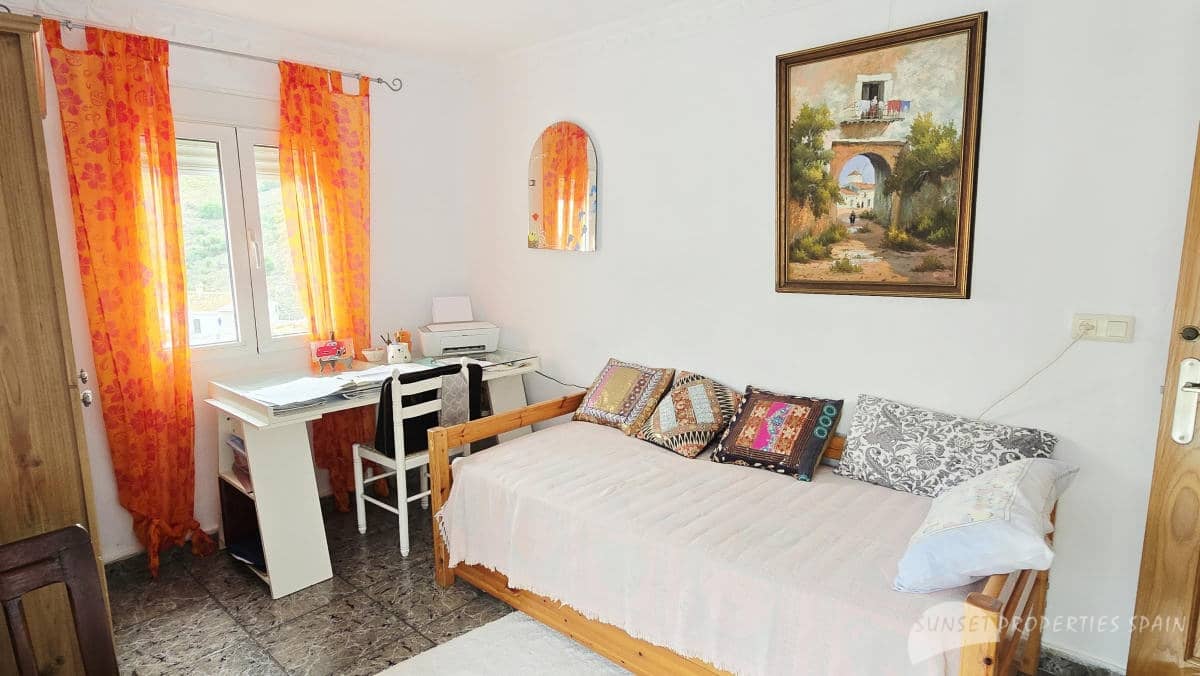 3 bedroom Townhouse for sale in Almachar - € 175,000 (Ref: 10163254)
