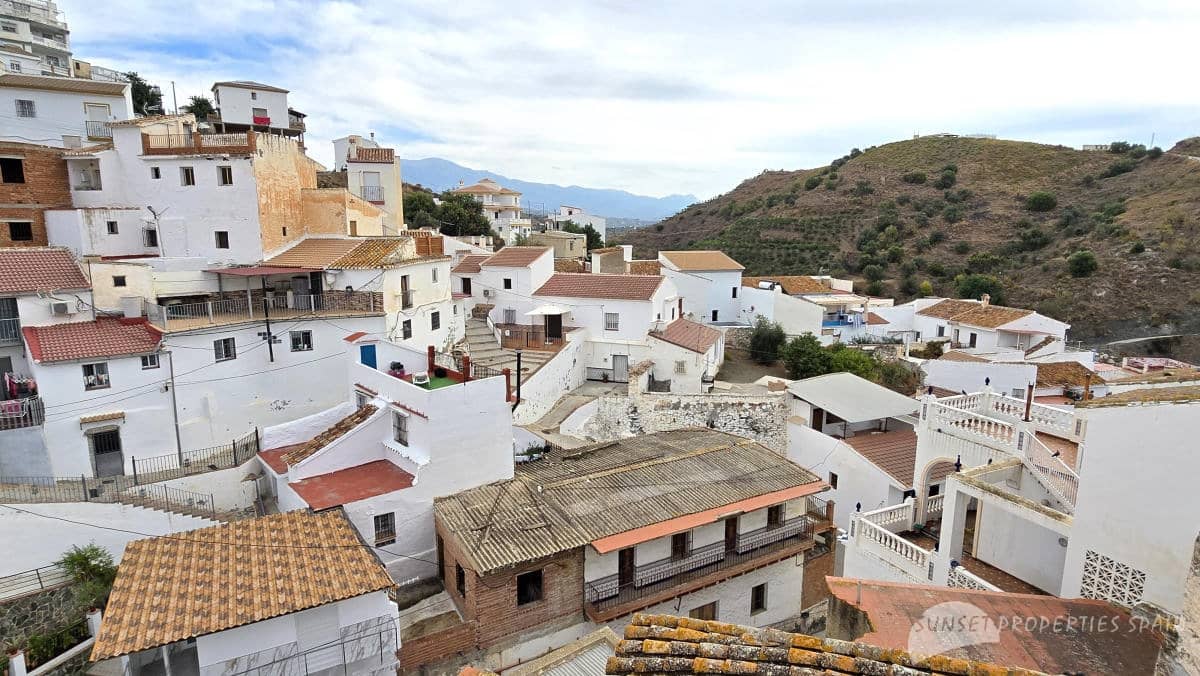 3 bedroom Townhouse for sale in Almachar - € 175,000 (Ref: 10163254)