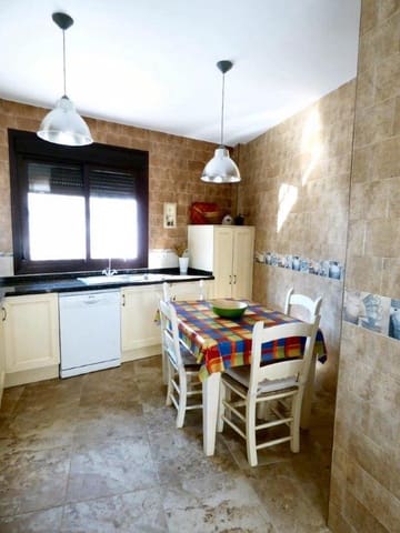 3 soveværelse Byhus til salg i Salares - € 211.000 (Ref: 4977305)