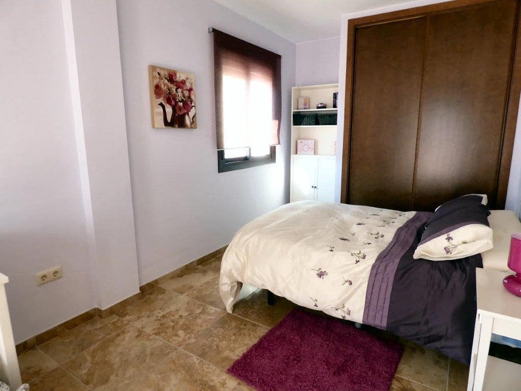 3 soveværelse Byhus til salg i Salares - € 211.000 (Ref: 4977305)