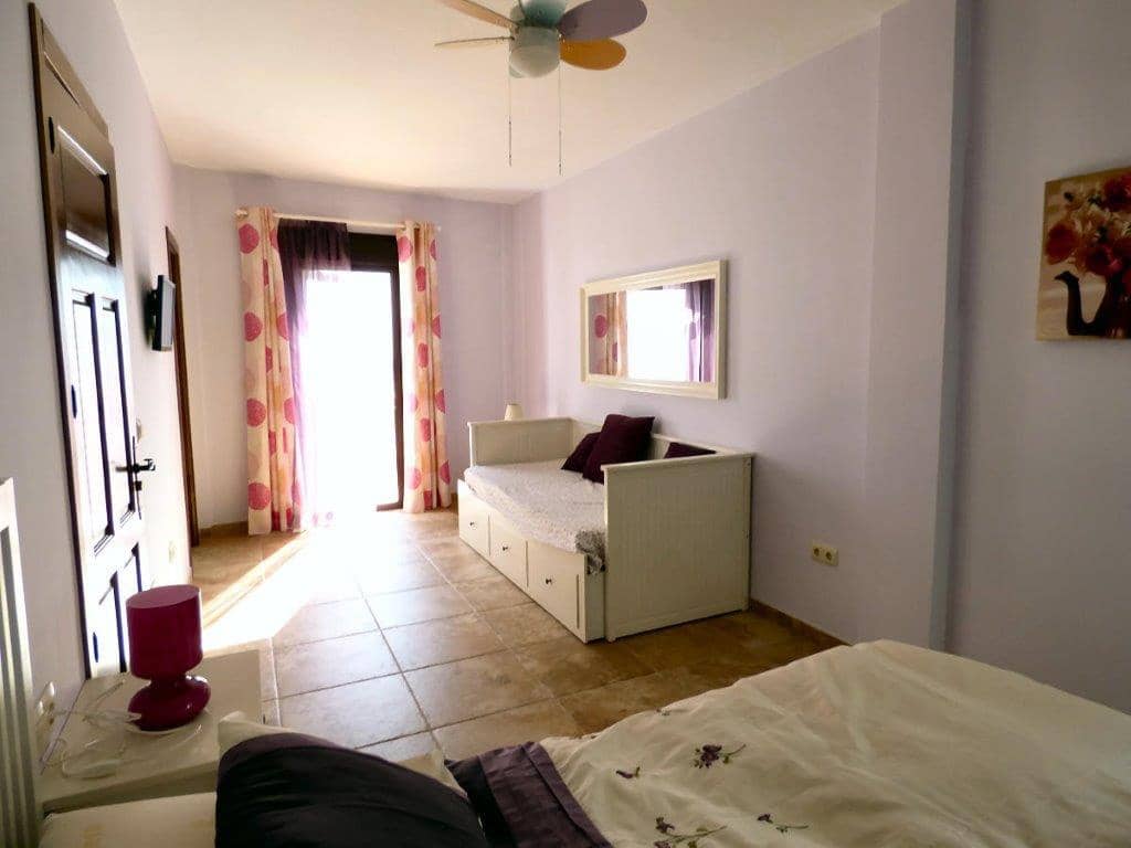 3 soveværelse Byhus til salg i Salares - € 211.000 (Ref: 4977305)