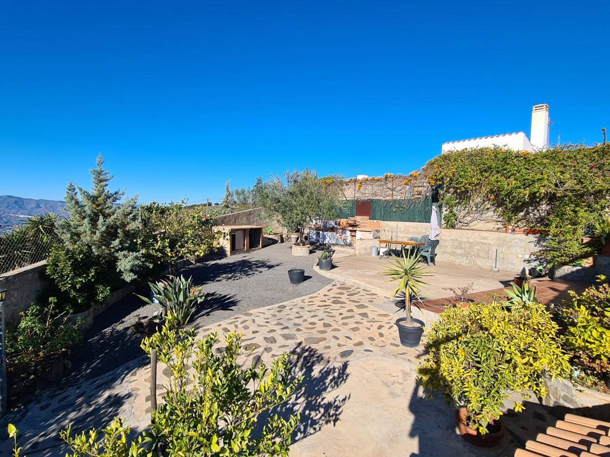 4 soveværelse Villa til salg i Arenas med swimmingpool - € 398.000 (Ref: 7998058)