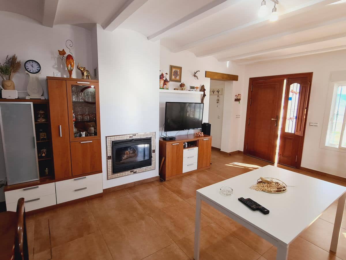 4 soveværelse Villa til salg i Arenas med swimmingpool - € 398.000 (Ref: 7998058)