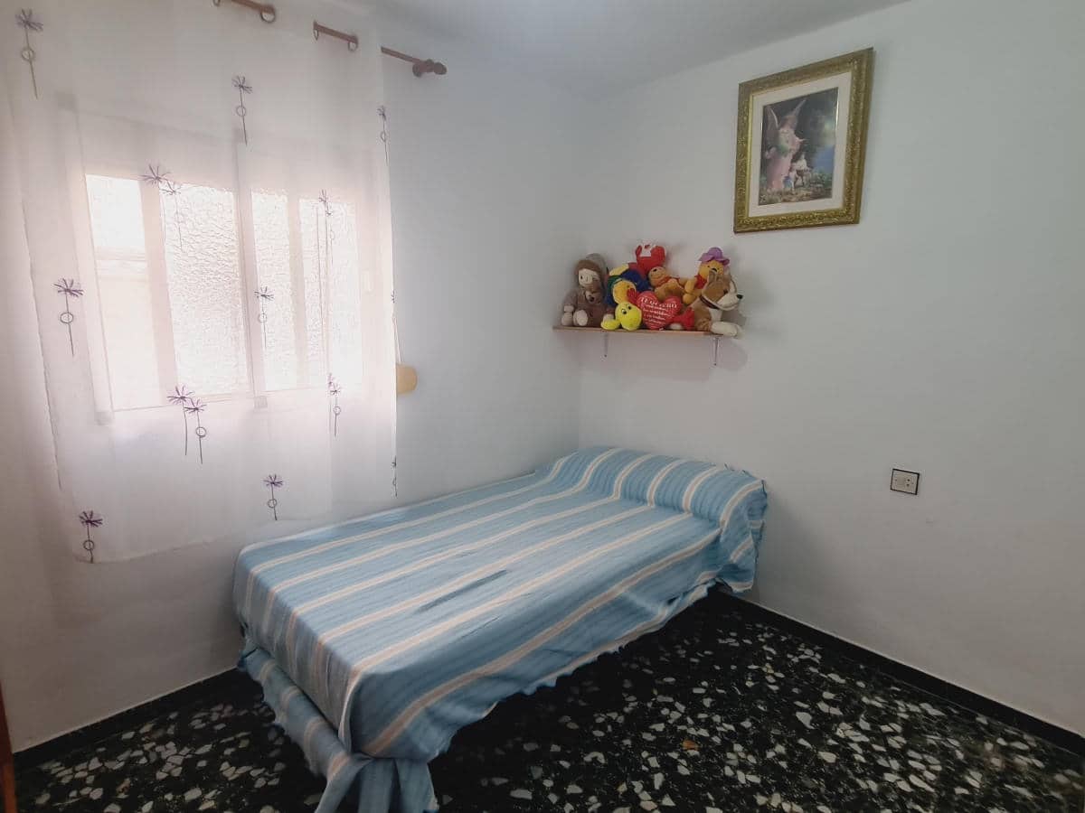 6 makuuhuone Omakotitalo myytävänä paikassa Canillas de Albaida - 139 950 € (Ref: 8146541)