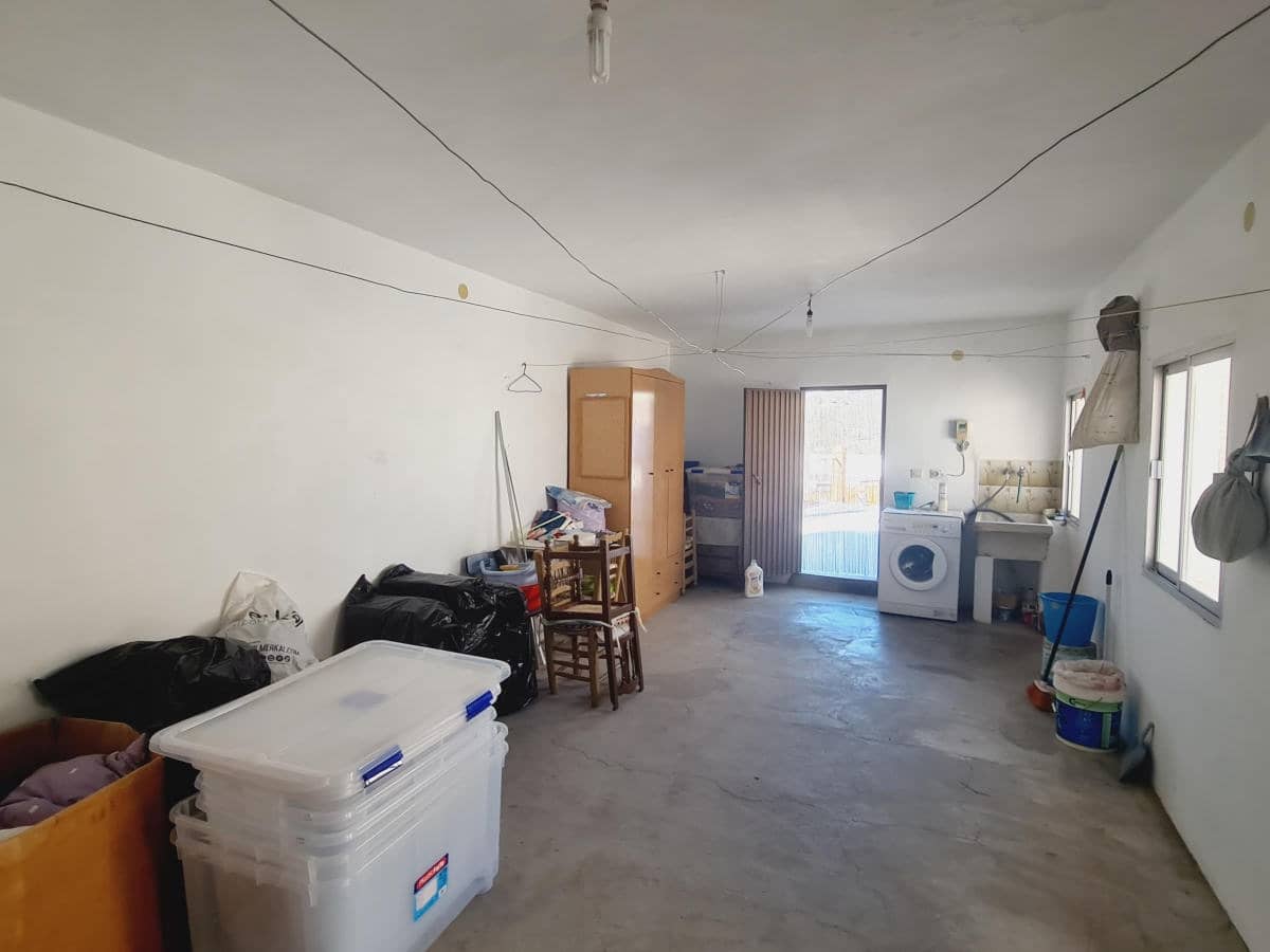 6 makuuhuone Omakotitalo myytävänä paikassa Canillas de Albaida - 139 950 € (Ref: 8146541)