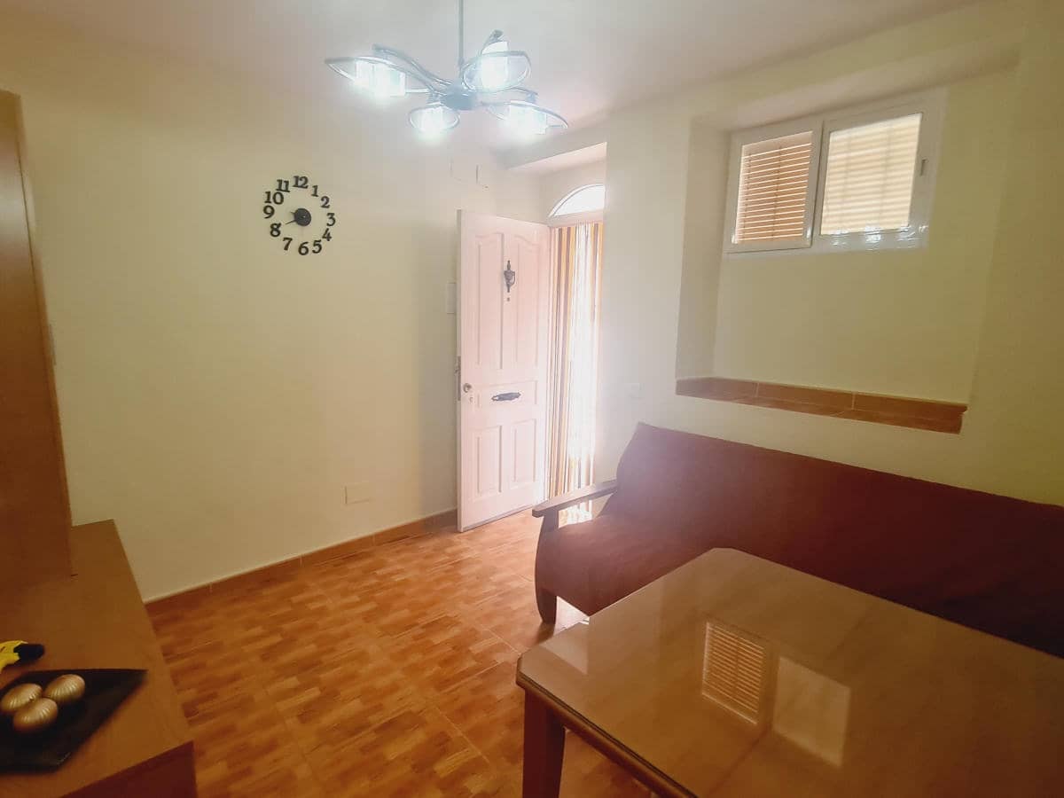 6 makuuhuone Omakotitalo myytävänä paikassa Canillas de Albaida - 139 950 € (Ref: 8146541)