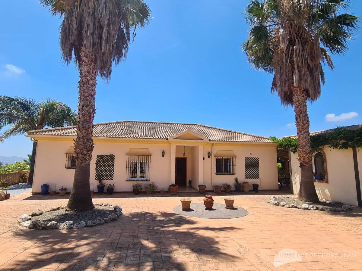 4 camera da letto Villa in vendita in Periana con piscina - 795.000 € (Rif: 8439199)