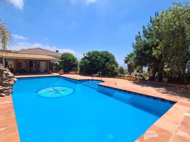 4 camera da letto Villa in vendita in Periana con piscina - 795.000 € (Rif: 8439199)