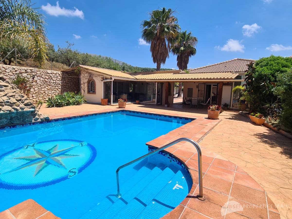 4 camera da letto Villa in vendita in Periana con piscina - 795.000 € (Rif: 8439199)