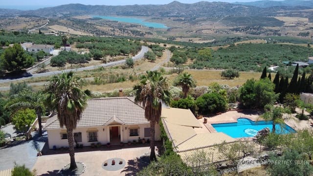 4 camera da letto Villa in vendita in Periana con piscina - 795.000 € (Rif: 8439199)