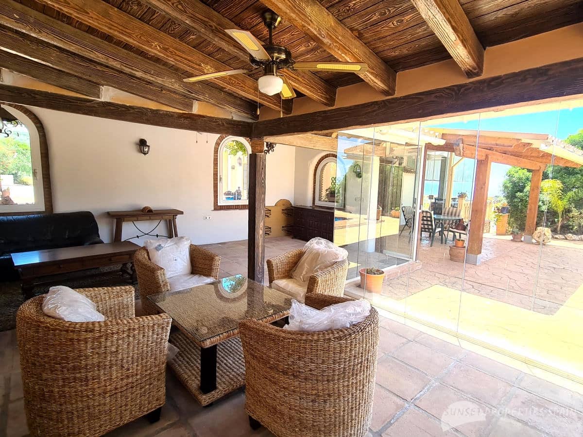 4 camera da letto Villa in vendita in Periana con piscina - 795.000 € (Rif: 8439199)