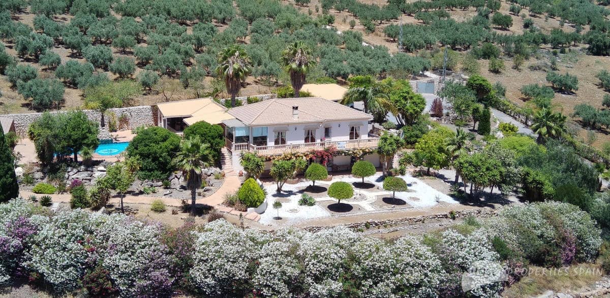 4 camera da letto Villa in vendita in Periana con piscina - 795.000 € (Rif: 8439199)