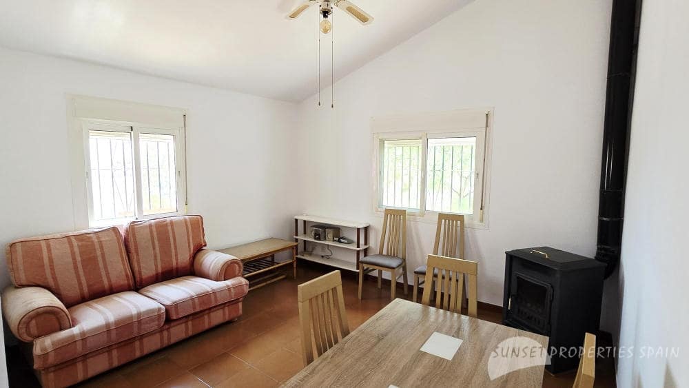 5 bedroom Villa for sale in Competa with pool - € 575,000 (Ref: 9135085)