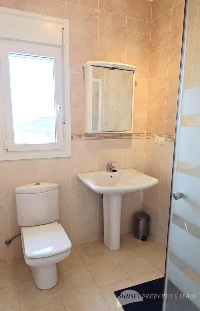 5 bedroom Villa for sale in Competa with pool - € 575,000 (Ref: 9135085)