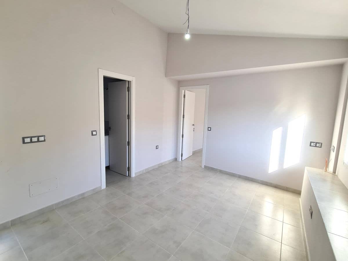 2 soveværelse Byhus til salg i Almachar - € 85.950 (Ref: 9311182)