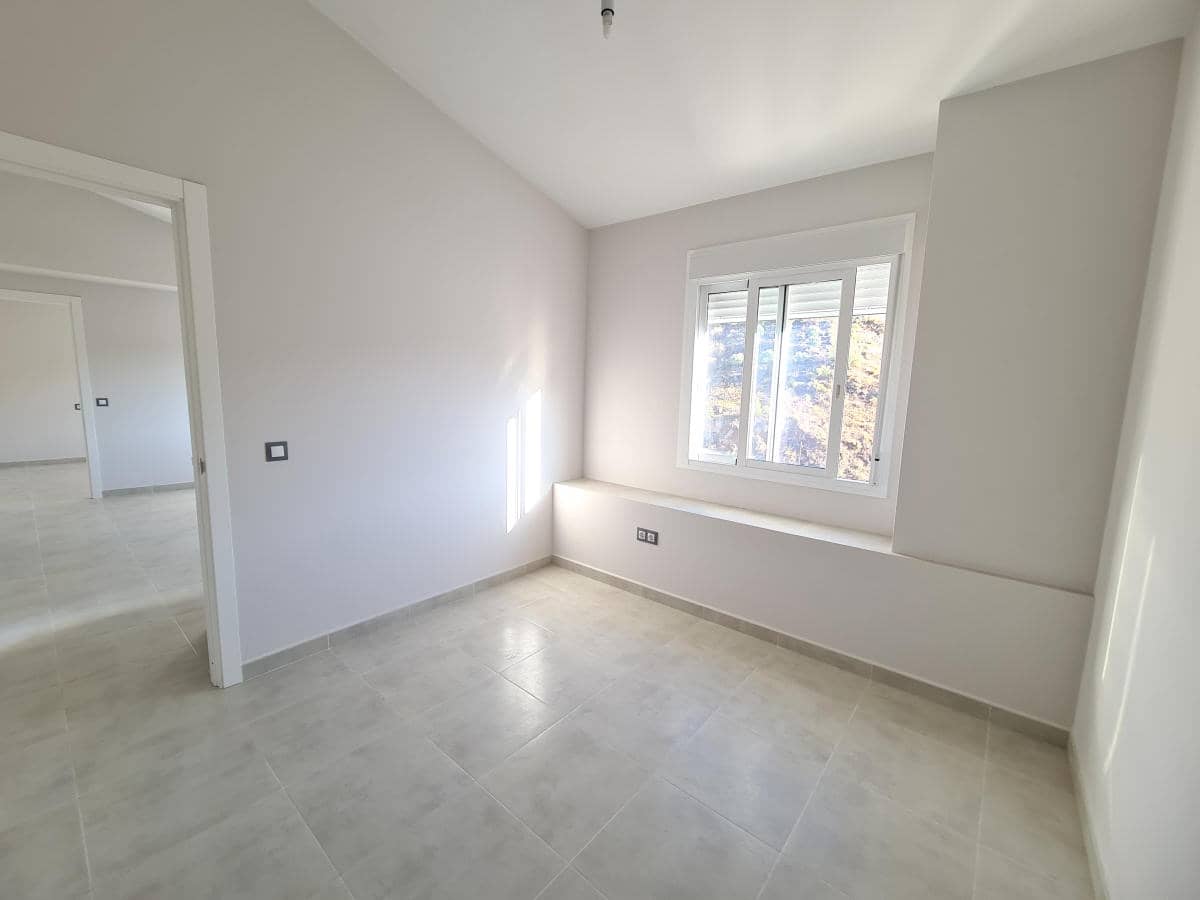 2 soveværelse Byhus til salg i Almachar - € 85.950 (Ref: 9311182)