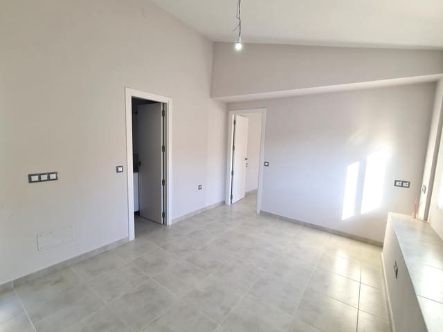 2 soveværelse Byhus til salg i Almáchar - € 85.950 (Ref: 9311182)