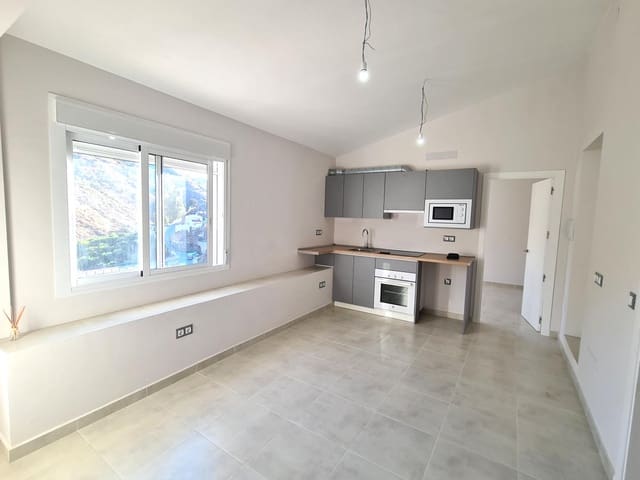 2 soveværelse Byhus til salg i Almáchar - € 85.950 (Ref: 9311182)